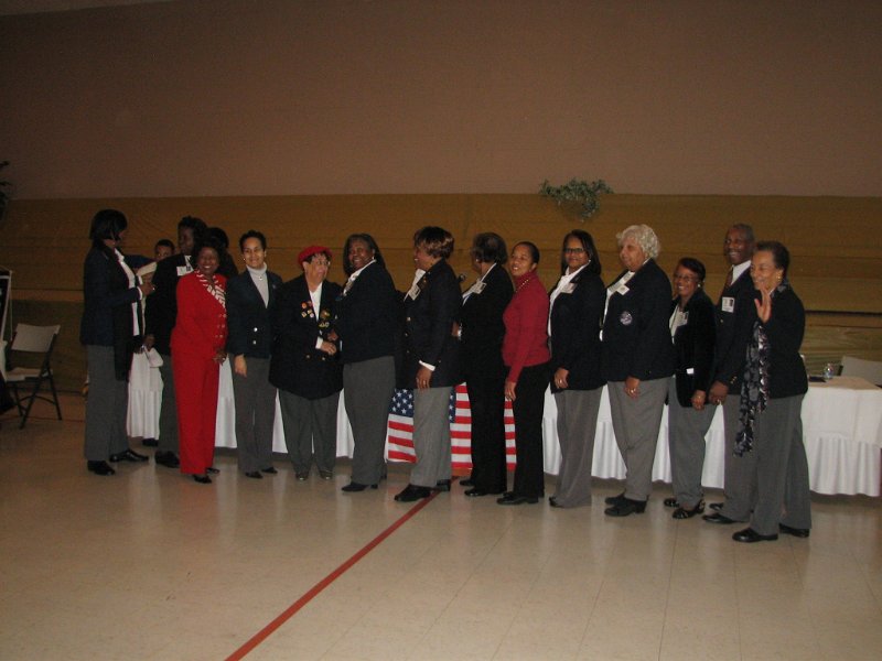 IMG_0367.JPG - The Kiwanians of the Far East Kiwanis Club take a bow for their great program.  Thank you!