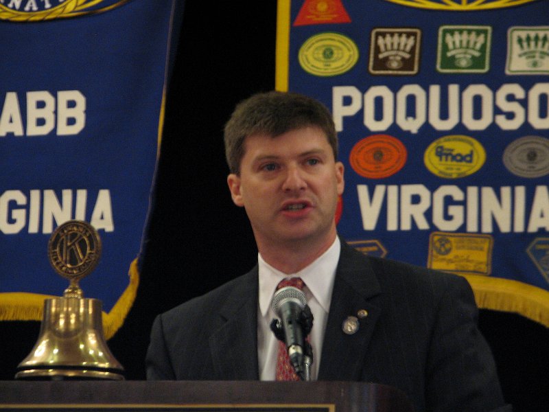 IMG_5338.JPG - Governor Designate Jeff Wolff delivers his 2011-2012 Inaugural Address to the Capital District. It’s OFFICIAL now.